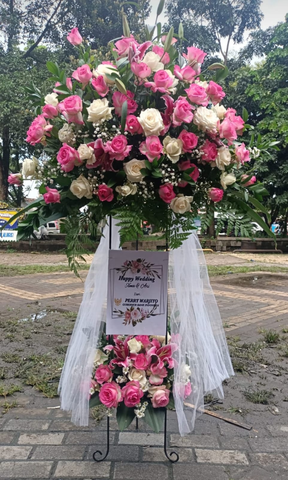 Standing-flower-Murah-Bandung-Gloria-Florist